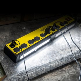 Yellow Jacket 10-Outlet Surge Strip with LED Light