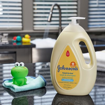 Small johnson's baby store shampoo