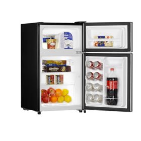 Hisense 3 3 Cu Ft Double Door Compact Fridge Sam S Club