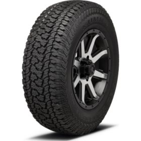 Kumho Road Venture AT51 - P235/70R16 104T Tire
