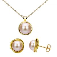 Freshwater Pearl Love Knot Pendant and Earring Set