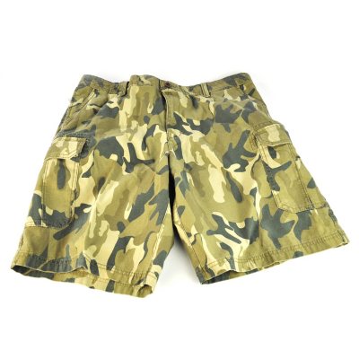 Izod on sale cargo shorts