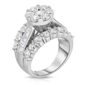 Engagement Rings For Women #bridalrings  Round diamond engagement rings,  Womens engagement rings, Beautiful wedding rings