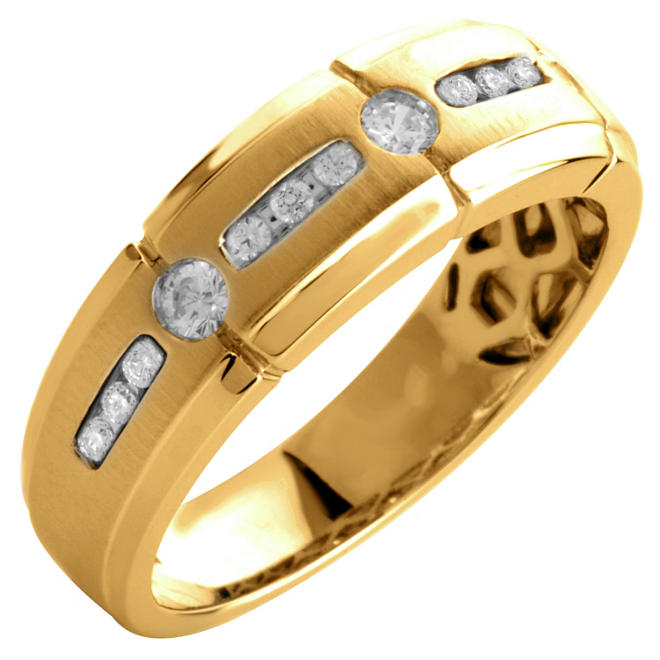 0.33 ct. t.w. Round Cut Diamond Gents Band in 14K Yellow Gold (I, I1)