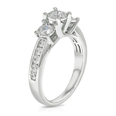 Superior Quality VS Collection 1.21 CT. T.W. Princess Shaped Diamond  Engagement Ring in 18K White Gold (I, VS2) - Sam's Club