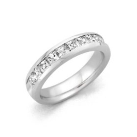 0.96 CT. T.W. Channel-Set Princess Diamond Band in 14K White Gold (H-I, I1)