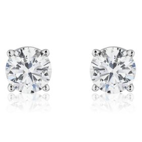 Superior Quality VS Collection 1.4 CT. T.W. Round Diamond Studs in 18K Gold (I, VS2)