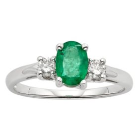 Three Stone Oval Emerald Ring with 0.20CT. T.W. Diamond Set in 14K Gold