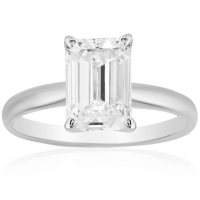Superior Quality Collection 2 CT. T.W. Emerald Shaped Diamond Solitaire Ring in 18K Gold (I, VS2)
