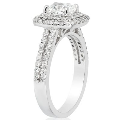 Superior Quality VS Collection 1.73 CT. T.W. Cushion Shaped Diamond  Engagement Ring in 18K Gold (I, VS2) - Sam's Club