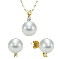 8-8.5mm Akoya Pearl with 0.03 CT. T.W. Diamond Pendant and Earring Set in 14k Yellow Gold