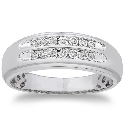 0.09 CT. T.W. Men's Diamond Wedding Band in 14k White Gold - Sam's Club