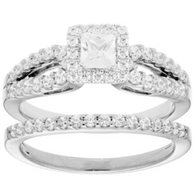 1.00 CT. T.W. Princess Diamond Engagement Ring and Band in 14K Gold (I, I1)