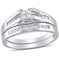0.45 CT. T.W. Princess Cut Diamond Bridal Ring Set in 14k White Gold