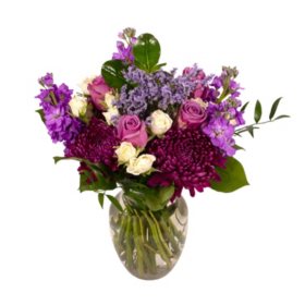 Member's Mark Lovely Lavender Bouquet + Vase (23 Stems)