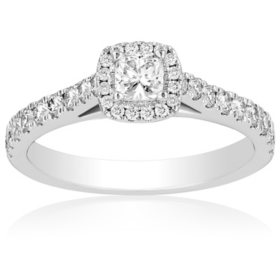 Superior Quality VS Collection 1.03 CT. T.W. Round Center Diamond Halo Ring in 18K White Gold (I, VS2)