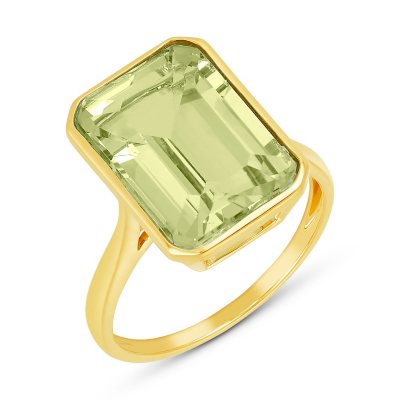 Emerald Shaped Ring in 14K Yellow Gold