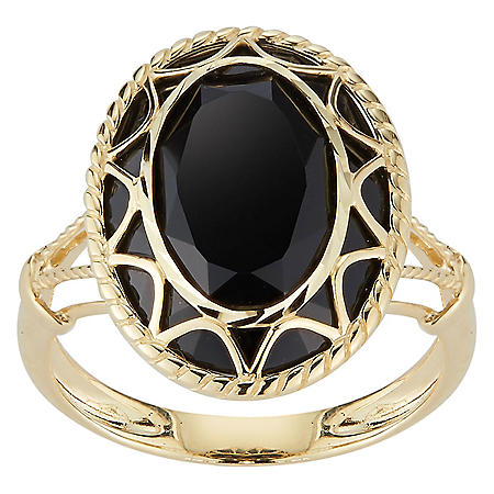 Oval Black Onyx Ring in 14K Yellow Gold
