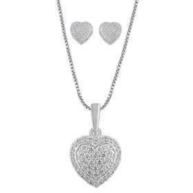 0.50 CT. T.W. Diamond Heart Boxset in 14K White Gold