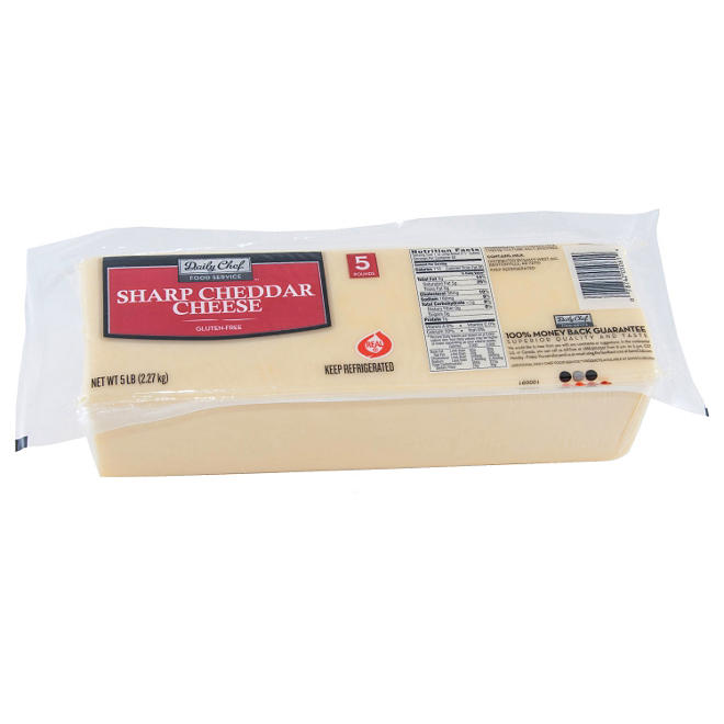 Daily Chef Sharp White Cheddar Cheese (5 lbs.)