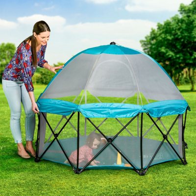 8 panel play yard with canopy