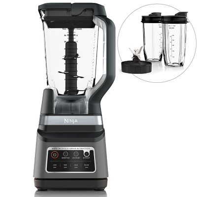 The Ninja smoothie blender is ready to emulsify