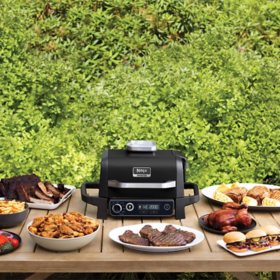 Member's Mark Pro Series Pellet Smoker Grill