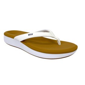 Reef Women's Cushion Cloud Flip-Flop