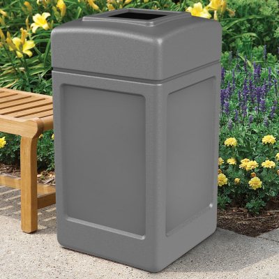 200 Gallon Commercial Trash Can with Lid No Hatch – All About Tanks