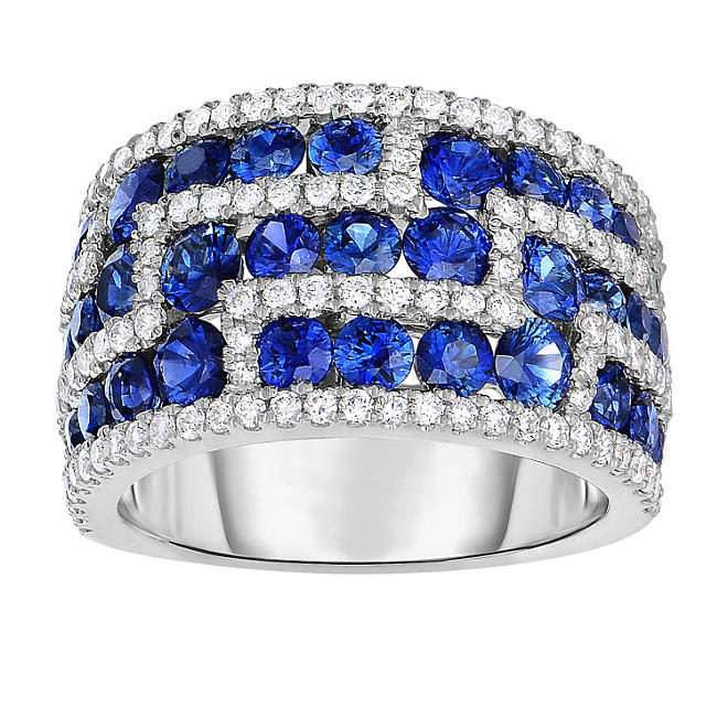 Round Shaped Sapphire Ring with Diamonds in 18K White Gold