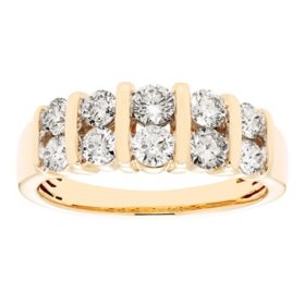 1.0 CT. T.W. Diamond Band in 14K Yellow Gold, I I1