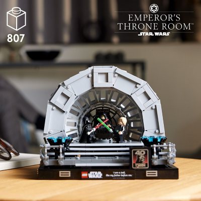 New Lego Star Wars Diorama sets are slices of the films brought to