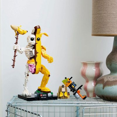 LEGO Fortnite Peely Bone Collectible Kit for Adults, 414 pcs.