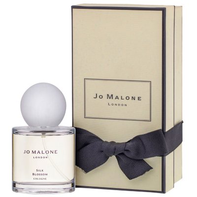 Roseate – Jo Malone Silk Blossom Cologne Perfume Review – The Candy Perfume  Boy