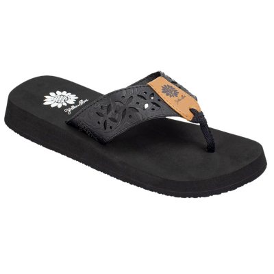 yellow box gray flip flops