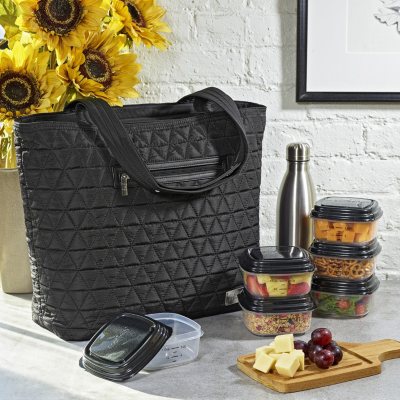 purse with insulated compartment