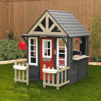 Play house