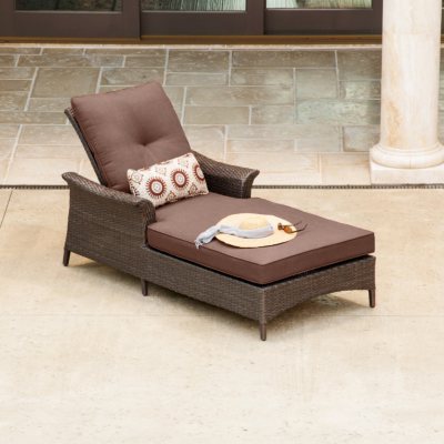 La Z Boy Outdoor Eva Chaise Lounge with Premium Sunbrella Fabric