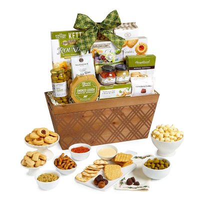 Winter Greetings Gift Basket