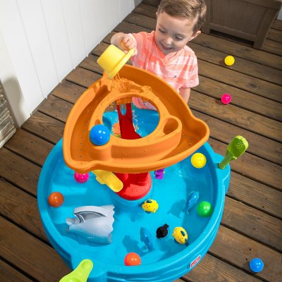 Step2 Dino Showers Gray Plastic Water Table for Toddlers with 13-piece  Playset 