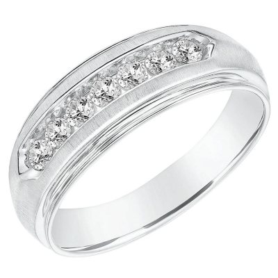 0.47 CT. T.W. Round Cut Men s Diamond Band in 14K Gold Sam s Club