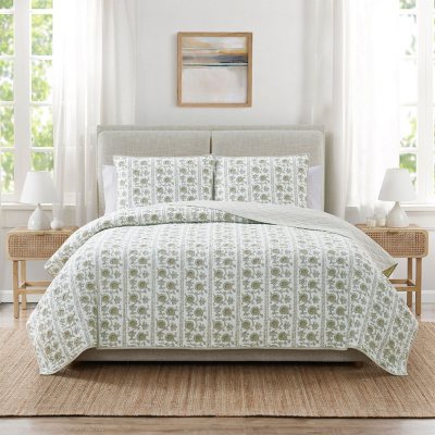 3-Piece Cotton Blend Reversible Quilt Set