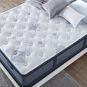 Serta Perfect Sleeper Glenmoor 2 0 Pillowtop Queen Mattress Set