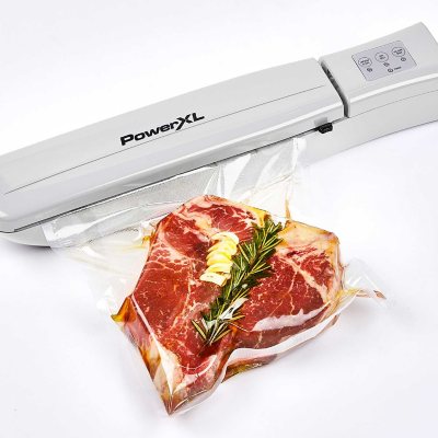 FoodSaver Multi-Use Food Preservation System With Built-In Handheld Sealer  - Sam's Club