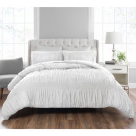 Nicole Miller 3 Piece Frances Comforter Set White Assorted Sizes