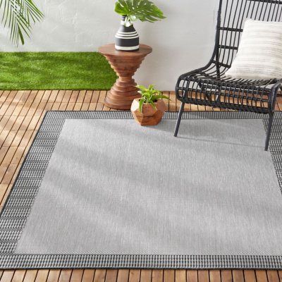 Nicole Miller New York Patio Indoor/Outdoor Area Rug - Gray/Black