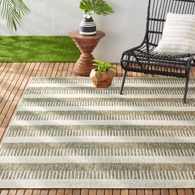Nicole Miller New York Patio Country Charlotte Modern Stripe Indoor/Outdoor Area Rug 7'9'x10'2':- 7'9'x10'2'
