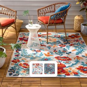 Town & Country Everyday Hibiscus Bloom Modern Floral Outdoor Rug