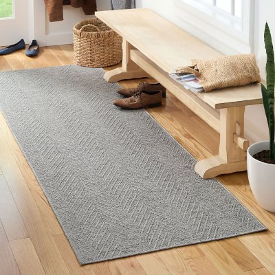 Town & Country Basics Pax Herringbone Textured Machine Washable Area Rug:- 2'5'x5'11', Grey, Rectangle