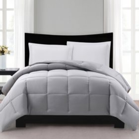 London Fog Supreme Down Alternative Comforter (Assorted Colors and Sizes)